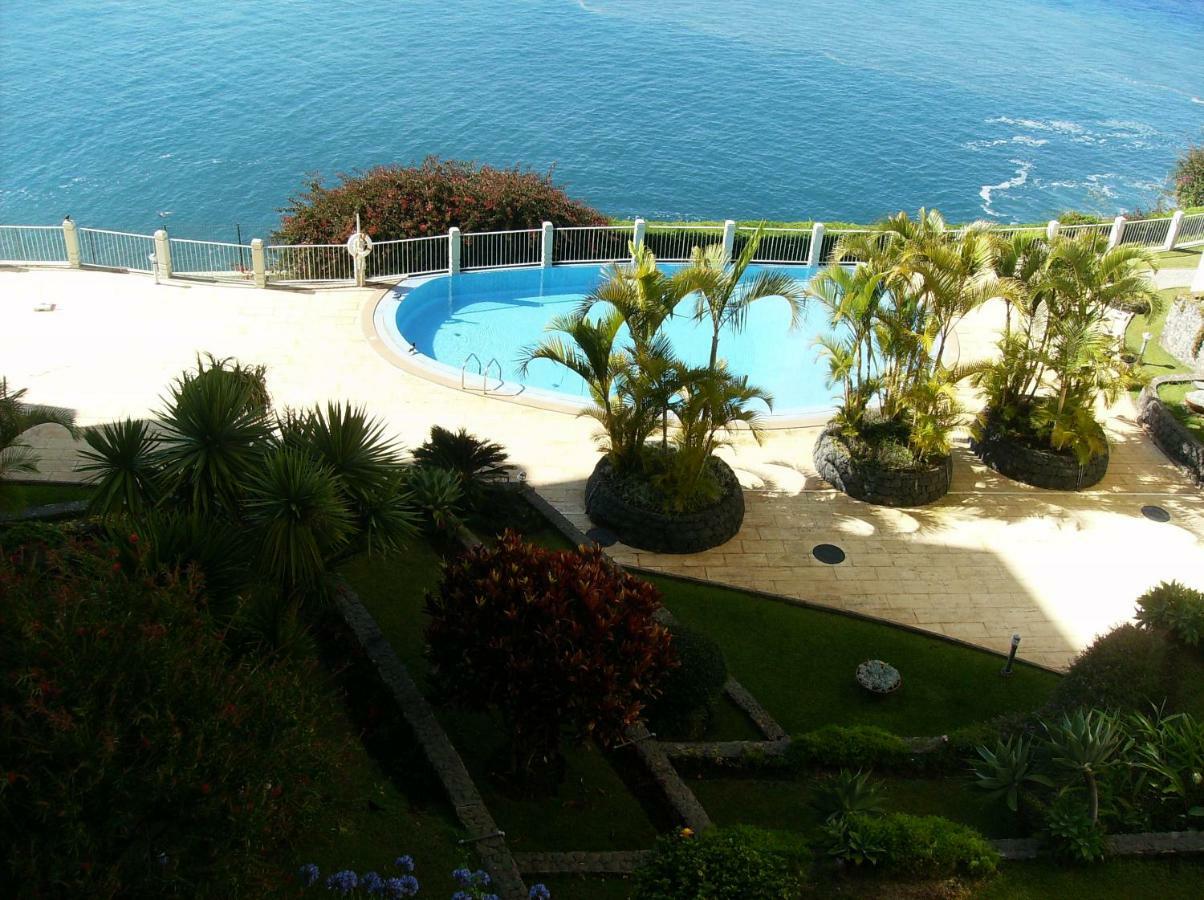 Oceanfront Apartment Funchal  Bagian luar foto