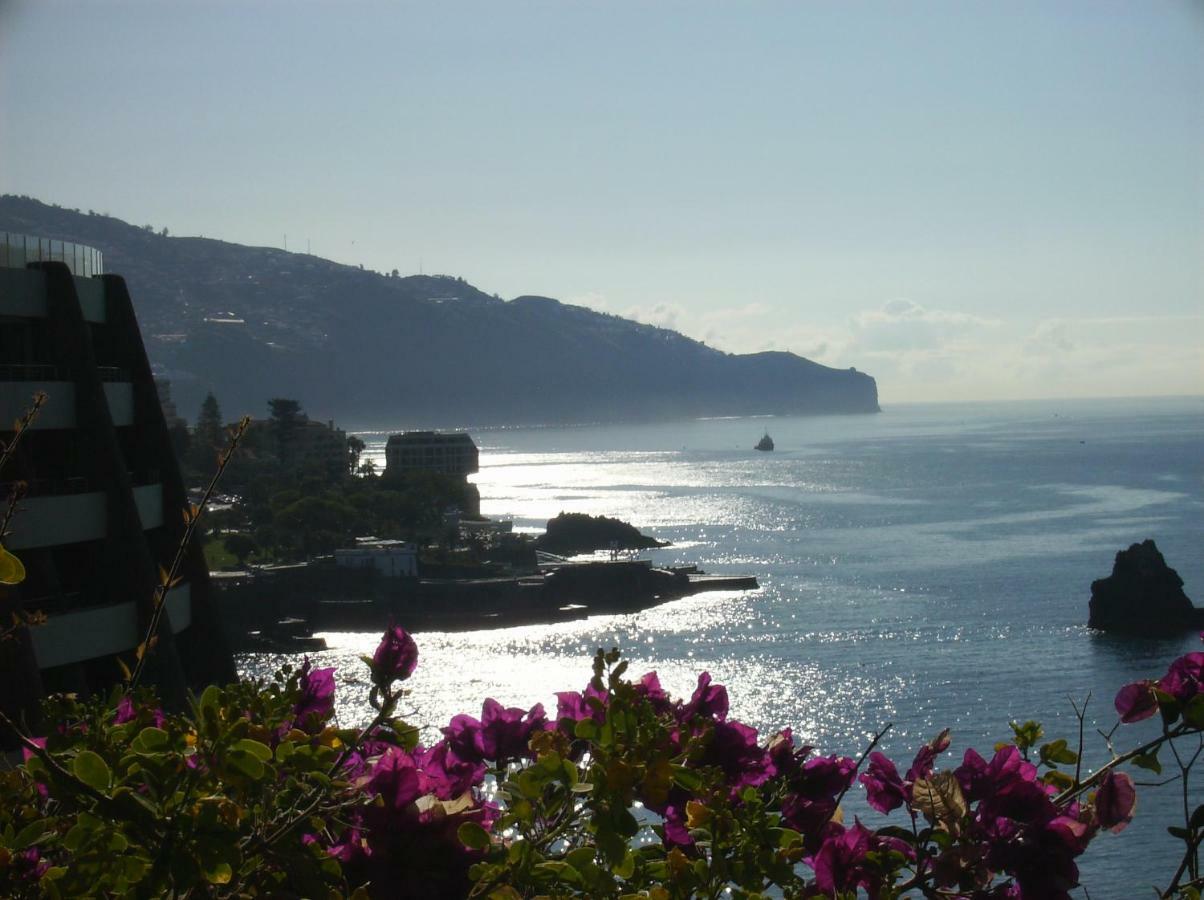 Oceanfront Apartment Funchal  Bagian luar foto