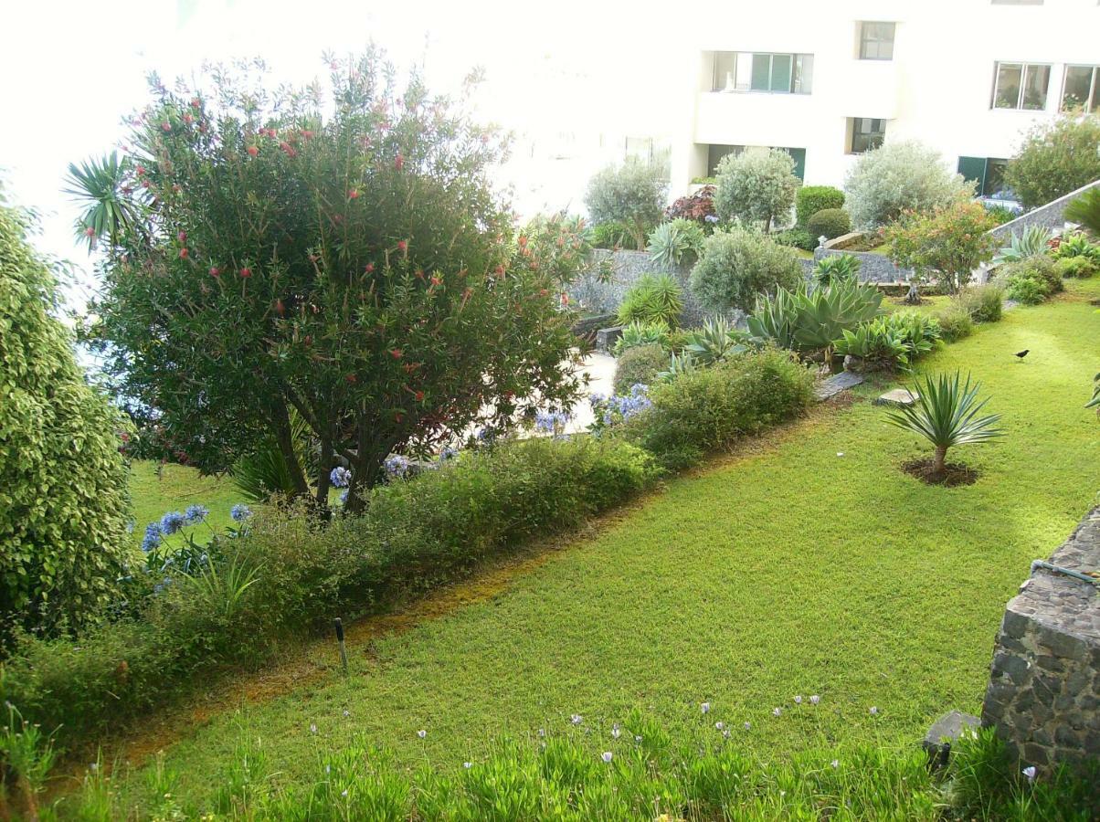 Oceanfront Apartment Funchal  Bagian luar foto