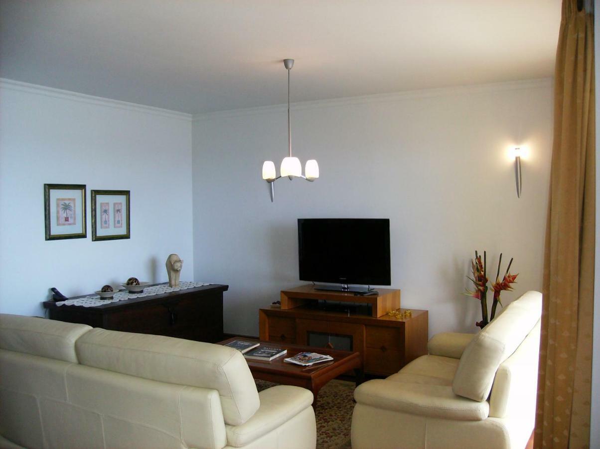 Oceanfront Apartment Funchal  Bagian luar foto