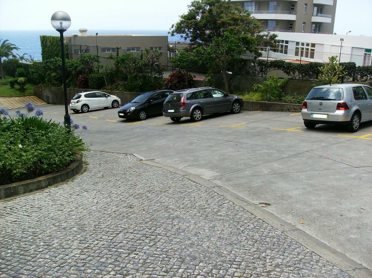 Oceanfront Apartment Funchal  Bagian luar foto